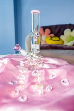 Burning Love Bongs Material Girl Water Pipe - Pink