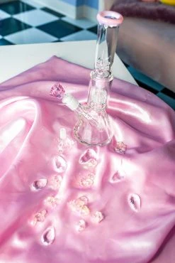 Burning Love Bongs Material Girl Water Pipe - Pink