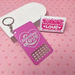 Accessories Burning Love Grinder Card