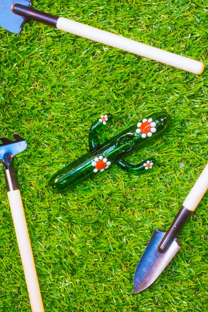 Burning Love Cactus Pipe 6 Burning Love Cactus Pipe