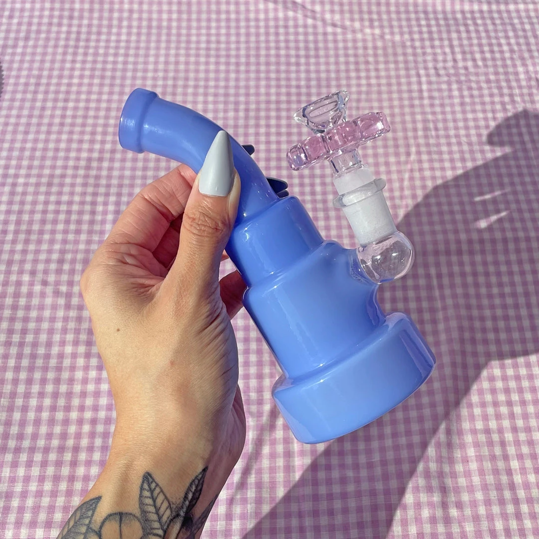 Burning Love Periwinkle Water Pipe Bongs Burning Love Periwinkle Water Pipe Bongs