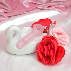 Burning Love Frosted Heart Pipe Pipes