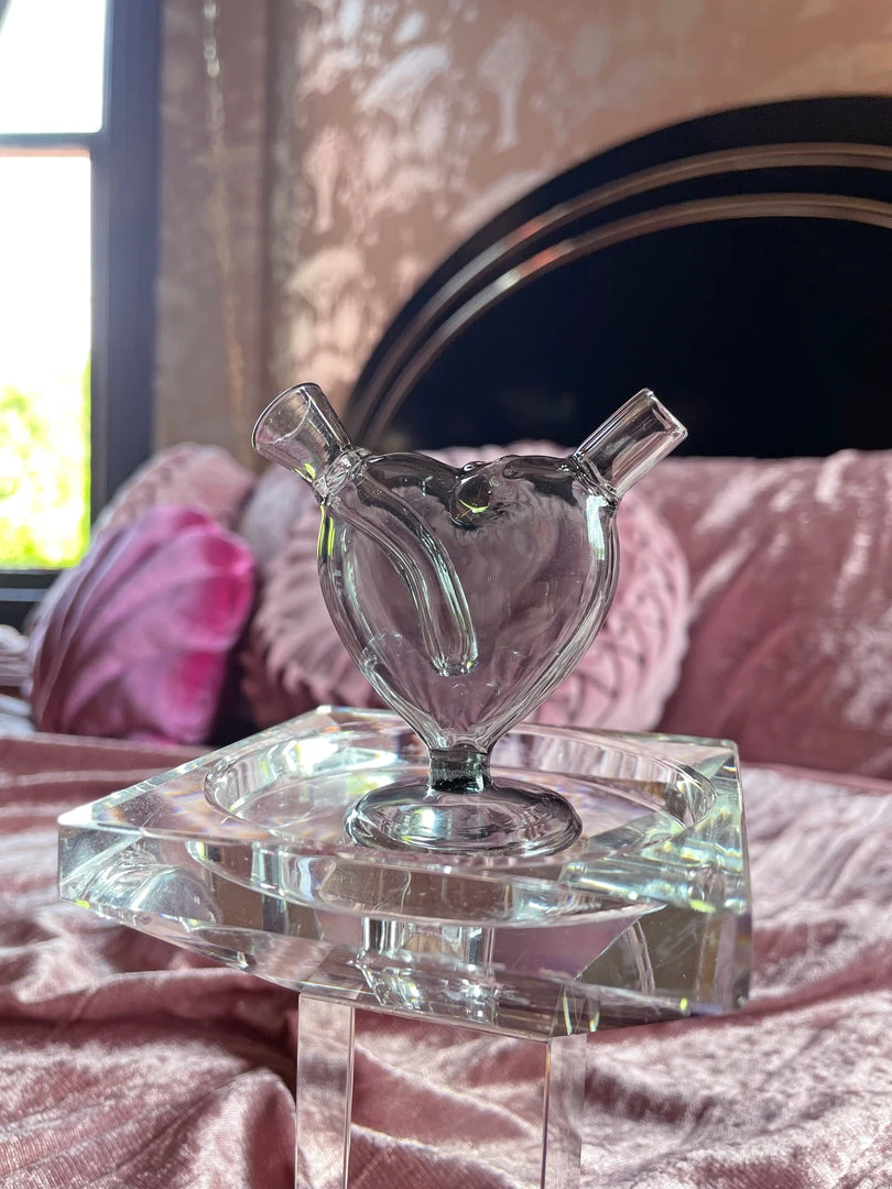 Burning Love Mini Heart Bubbler- Black Burning Love Mini Heart Bubbler- Black