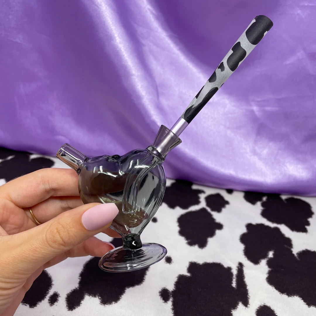 Burning Love Mini Heart Bubbler- Black Burning Love Mini Heart Bubbler- Black