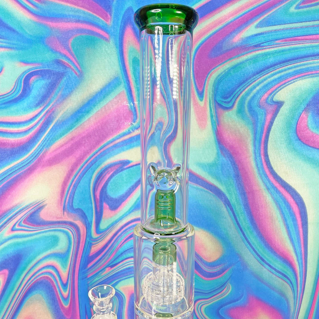 Burning Love 18" The Colossal Bong Burning Love 18" The Colossal Bong