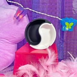 Burning Love Yin Yang Ash Tray