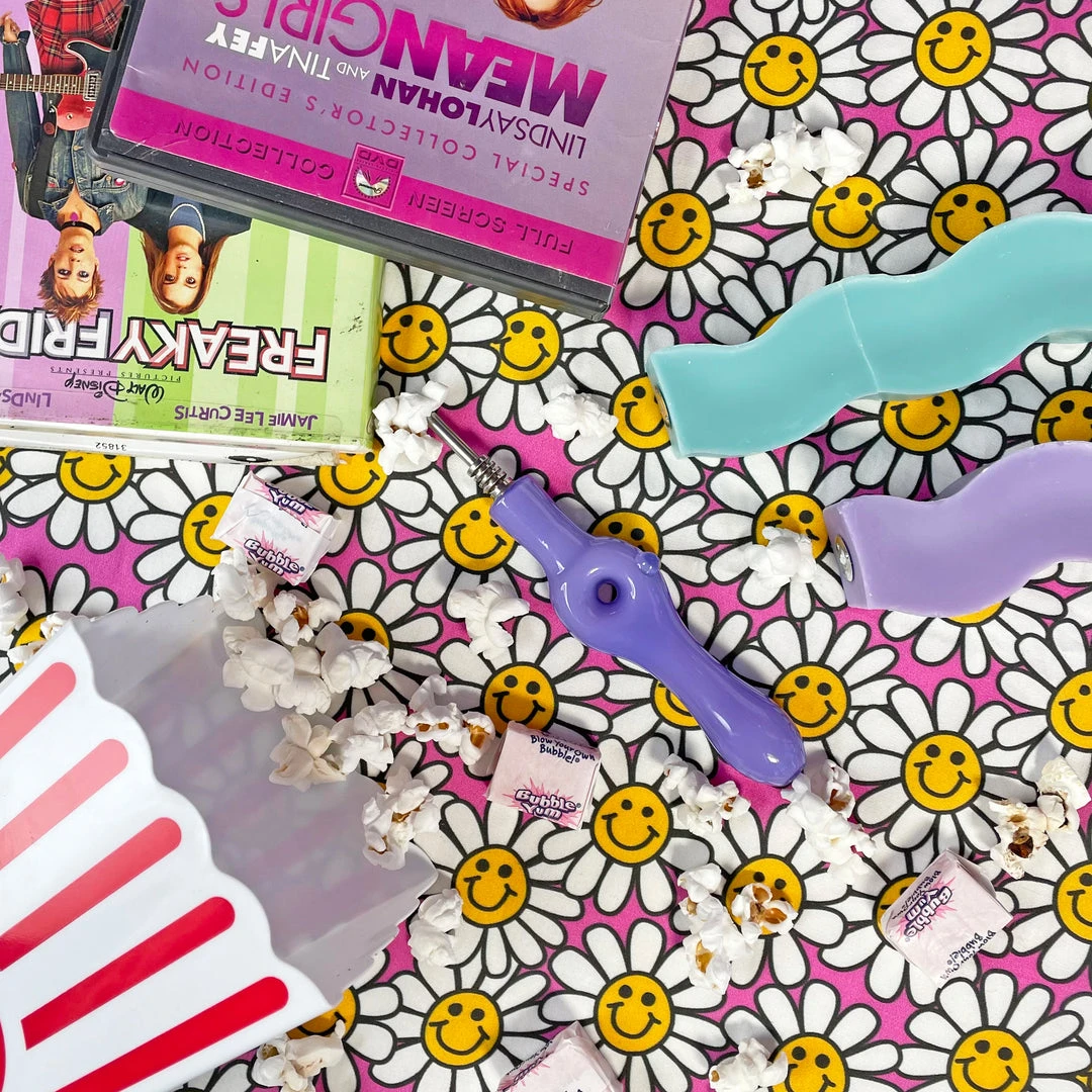 Shop Burning Love Novelty Purple Dab Straw 4 Shop Burning Love Novelty Purple Dab Straw