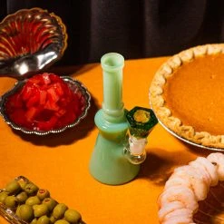 Burning Love Emerald Water Pipe Bongs