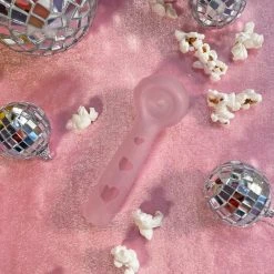 Burning Love Frosted Heart Pipe Pipes