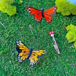 Shop Burning Love Mushroom J Clip Joint Accessories