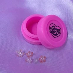 Shop Burning Love Storage Daisy Glass Filters