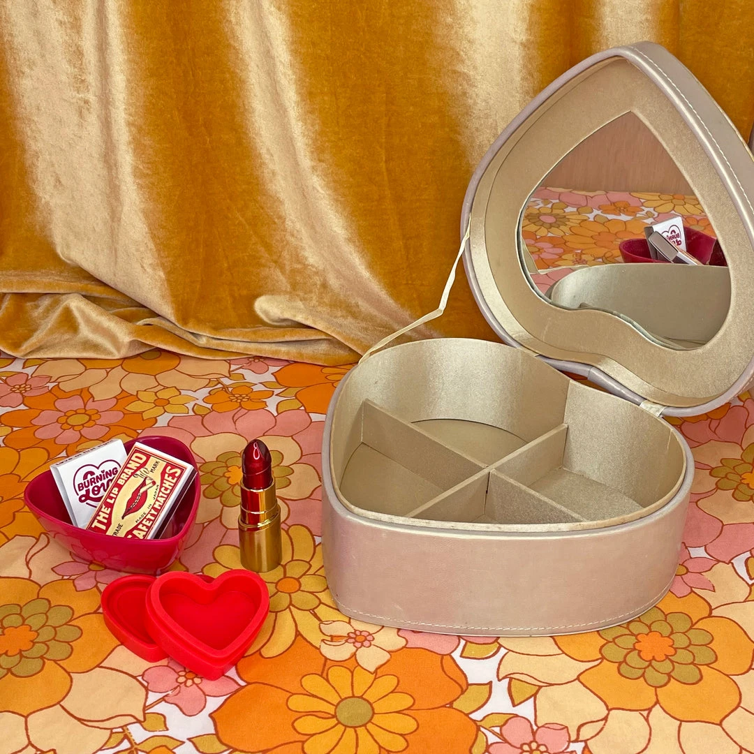 Burning Love Lipstick Lighter Lighters Burning Love Lipstick Lighter Lighters