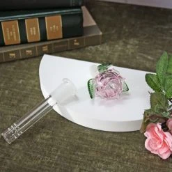 Burning Love Rosie, The Bong