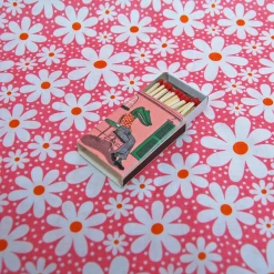 Burning Love Alligator Matches Lighters 9 Burning Love Alligator Matches Lighters