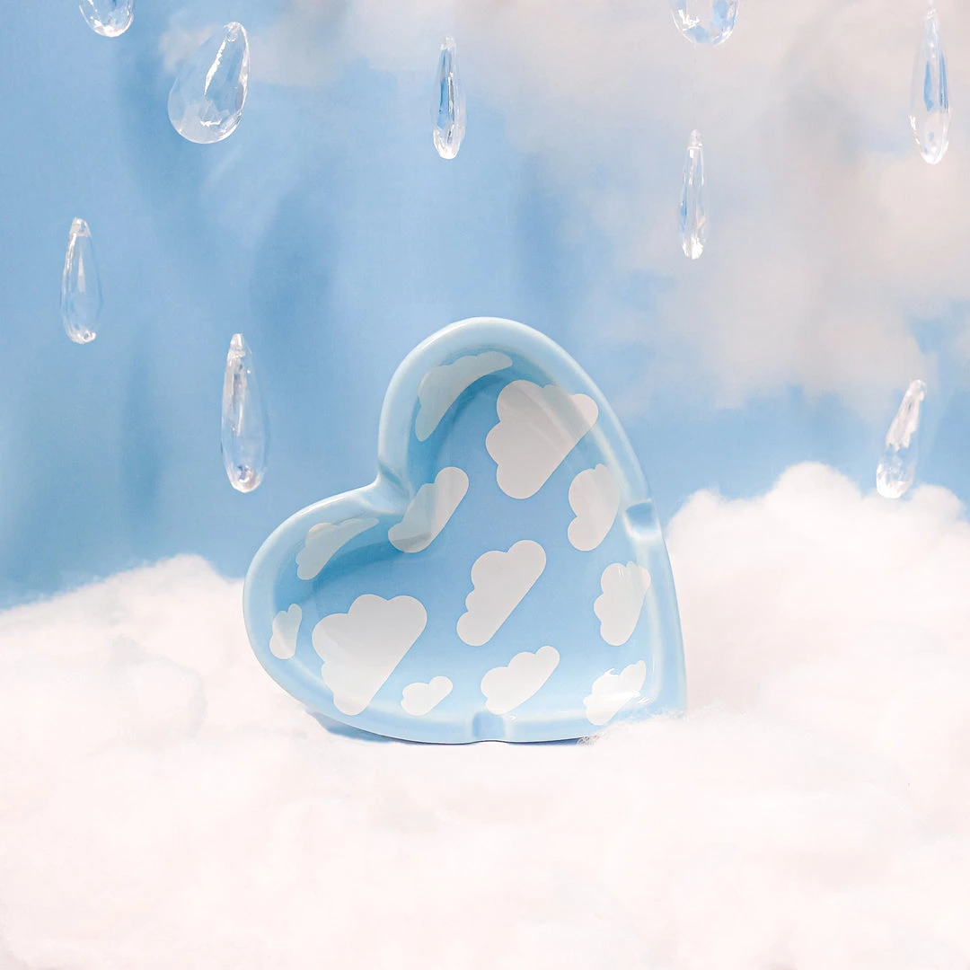 Burning Love Ash Trays Cloudy Sky Ash Tray 5 Burning Love Ash Trays Cloudy Sky Ash Tray
