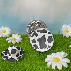 Burning Love Accessories Moo! Cow Grinder