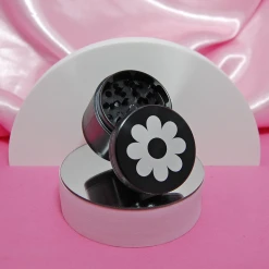 Burning Love Accessories Flower Grinder