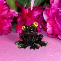 Burning Love Frog Pipe Pipes