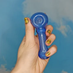 Burning Love Glow In The Dark Pipe Pipes