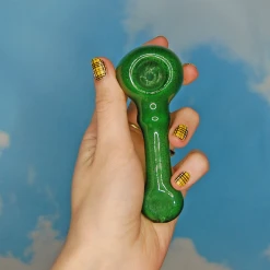 Burning Love Glow In The Dark Pipe Pipes