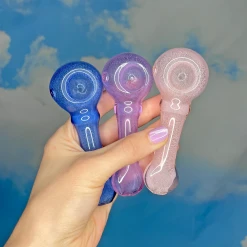 Burning Love Glow In The Dark Pipe Pipes