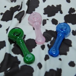 Burning Love Glow In The Dark Pipe Pipes