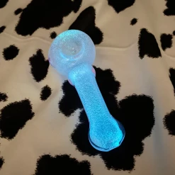 Burning Love Glow In The Dark Pipe Pipes