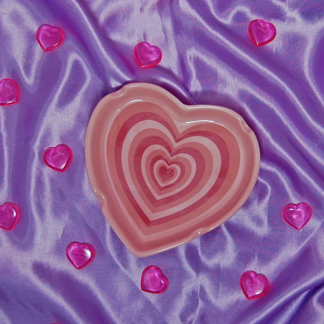 Burning Love Hearts Forever Ash Tray Ash Trays Burning Love Hearts Forever Ash Tray Ash Trays