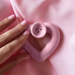 Burning Love Pink Heart Pipe Pipes