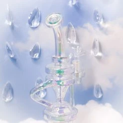 Burning Love Bongs Iridescent Recycler