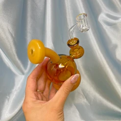 Burning Love That 70s Rig- Amber Bongs