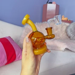 Burning Love That 70s Rig- Amber Bongs