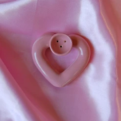 Burning Love Pink Heart Pipe Pipes