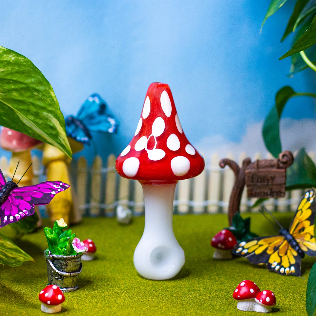 Burning Love Pipes Toadstool Mushroom Pipe 4 Burning Love Pipes Toadstool Mushroom Pipe