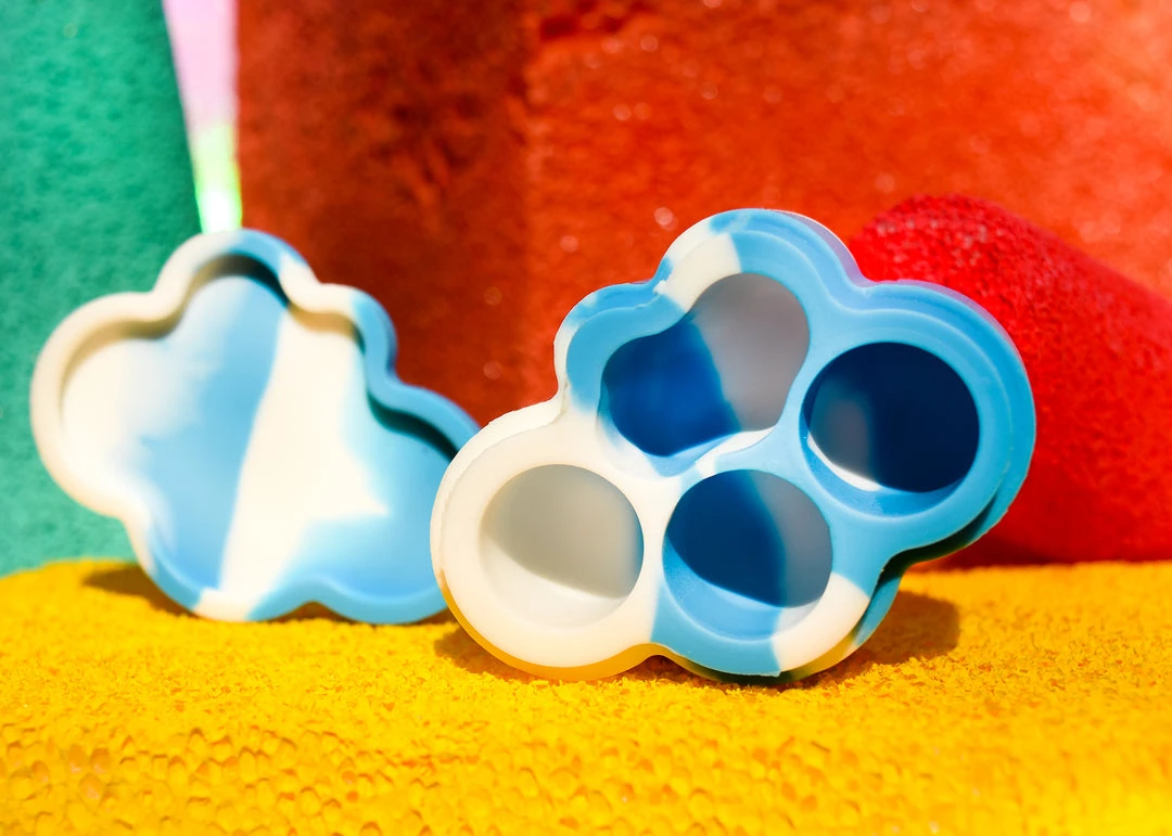 Burning Love Cloud Silicone Container- Tie Dye 8 Burning Love Cloud Silicone Container- Tie Dye