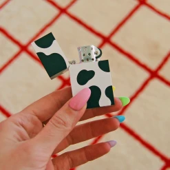 Burning Love Cow Lighter